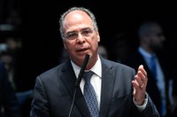 Líder do governo no Senado coloca cargo à disposição do presidente Jair Bolsonaro