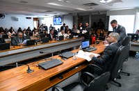 Rótulos de remédios devem indicar presença de lactose