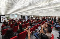  STJ comemora programa de inclusão de surdos e destaca parceria com o Senado