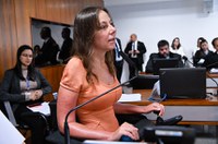 CCT analisa projeto que prevê ação civil pública para quem divulgar fake news