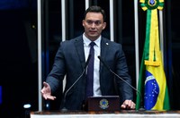 Styvenson defende princípios para uso de inteligência artificial no Brasil 