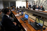 Comissão mista aprova relatório da MP que transfere Coaf para o Banco Central