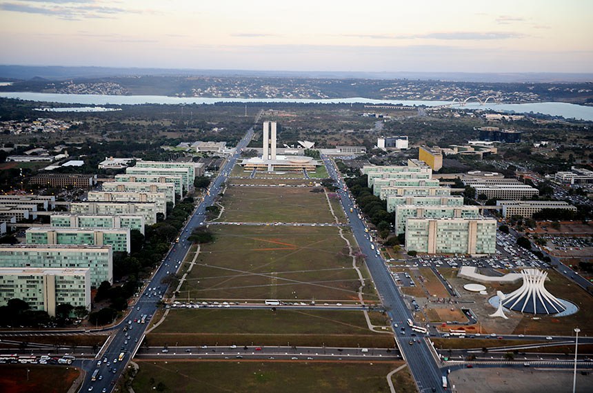 Vista aérea da Esplanada dos Ministérios em Brasília-DF. Foto: Ana Volpe/Agência Senado