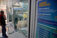 CAS analisa projeto que permite saque do FGTS para quem completar 60 anos