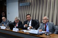 Senadores ouvem esclarecimentos sobre cumprimento de exigências em Belo Monte