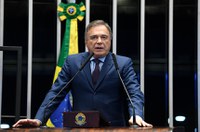 Decisão do STF de anular aposentadorias vitalícias no PR é registrada por Alvaro