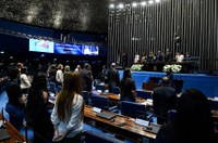 Falta cumprimento dos direitos dos negros, segundo debatedores