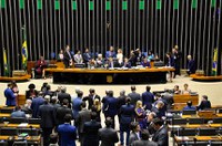 Aprovado projeto que reintroduz na LDO emendas das comissões permanentes