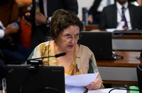 CE aprova criação da Semana da Mulher Senadora