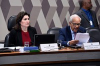 Votação da PEC Emergencial fica para 2020