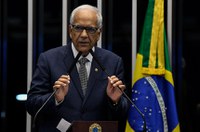 Oriovisto Guimarães critica aumento do Fundo Eleitoral