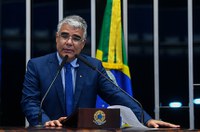 Girão faz apelo ao Ministério da Educação em favor da TV Escola