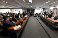 Proposta que cria regras contra cobrança abusiva de dívidas é aprovada na CTFC