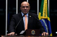 Paulo Albuquerque elogia atuação de Lucas Barreto em breve balanço de fim de ano