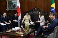 Parlamentos precisam discutir questão ambiental, diz presidente do Senado japonês