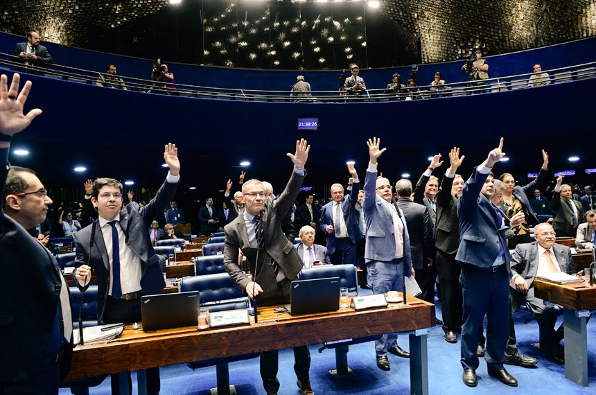 Sessão do Senado em 28 de maio, durante votação da primeira medida provisória do governo Bolsonaro: texto reestruturou governo federal, mas recusou propostas de mudanças na Funai e no Coaf