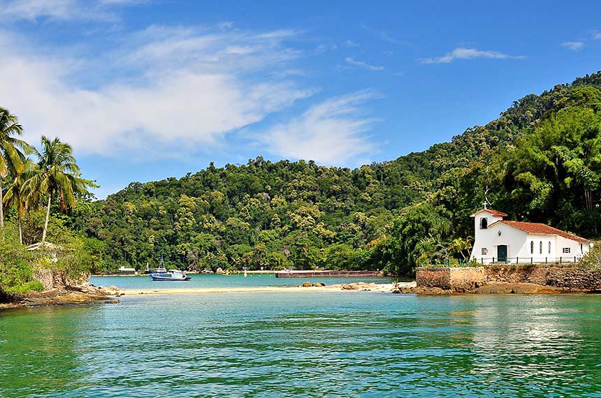 Região onde está o município de Angra dos Reis (RJ) é repleta de belezas naturais, como praias e ilhas