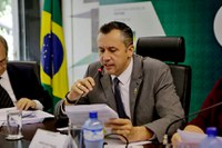 Parlamentares repudiam discurso de inspiração nazista de secretário demitido