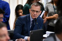 CCJ deve votar projeto que reserva às mulheres metade das candidaturas para o Legislativo