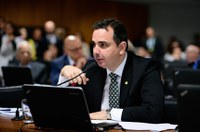 Senado poderá ter frente parlamentar para estudar questões relacionadas à advocacia