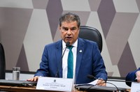 Comissão examina indicações para embaixadas em Washington e Beirute