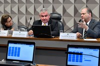 CPI Mista das Fake News tomará depoimento de influenciadores antivacinas