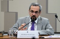 CE recebe ministro da Educação para falar sobre problemas do Enem