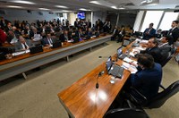 CAE aprova dedução do IR em doações a projetos para crianças e adolescentes