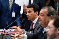 Vai à Câmara projeto que simplifica abertura e fechamento de empresa