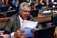 Senadores querem votar projeto pela prisão em segunda instância