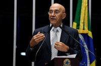 Confúcio Moura pede que governo pare de ‘embromação’ em relação a servidores de Rondônia