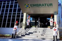 Comissão mista que avalia reformulação da Embratur aprova plano de trabalho