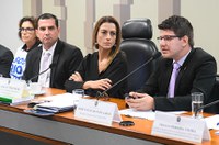 Senadores cobram solução para emissário de esgoto em município de MS