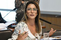 Avaliação de política para pessoa com deficiência é aprovada em comissão