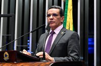 Mecias de Jesus pede fechamento da fronteira de Roraima