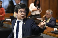 Randolfe propõe criminalização de aumento abusivo de preços em epidemias