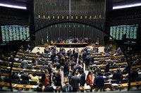 Ampliação do BPC aprovada pelo Senado é publicada e já está valendo