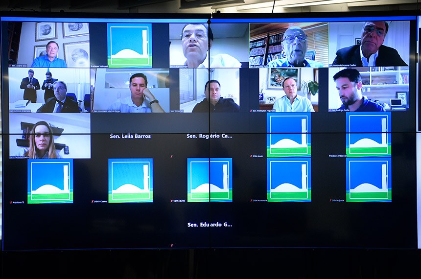 Senado Federal realiza reunião de líderes remota para definir pauta de votações da semana.  A reunião, realizada na sala da Secretaria de Tecnologia da Informação (Prodasen), é conduzida pelo vice-presidente da Casa e conta com contribuições dos senadores que estiverem participando remotamente.  Participam remotamente: senador Alvaro Dias (Podemos-PR);  senador Eduardo Braga (MDB-AM);  senador Esperidião Amin (PP-SC); senador Fernando Bezerra Coelho (MDB-PE); vice-presidente do Senado Federal, senador Antonio Anastasia (PSD-MG); senador Veneziano Vital do Rêgo (PSB-PB);  senador Weverton (PDT-MA);  senador Wellington Fagundes (PL-MT);  senador Rodrigo Cunha (PSDB-AL);  senadora Daniella Ribeiro (PP-PB).  Foto: Pedro França/Agência Senado