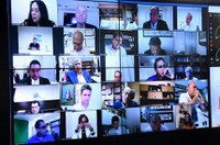 Senadores elogiam relatório, mas manifestam preocupação com a PEC do Orçamento de Guerra