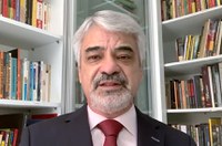 Bolsonaro demonstra descaso com saúde e ataca democracia do país, diz Humberto