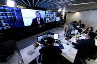 Governistas querem votação da MP do Contrato Verde e Amarelo; Davi pede reedição