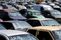 Bolsonaro veta repasses de leilões de carros para a segurança dos estados