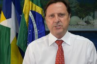 Governo comprará alimentos da agricultura familiar, informa Gurgacz