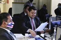 Restrições ao funcionalismo como contrapartida a ajuda a estados e municípios passaram por três versões