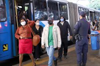 Projeto estabelece uso obrigatório de máscara em todo o país