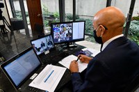 Onyx admite extensão do auxílio emergencial para mães adolescentes