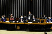 Congresso autoriza reajuste salarial de policiais e bombeiros de DF, AP, RO e RR