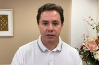 Veneziano é contra manutenção de calendário do Enem