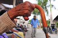 Instituições que abrigam idosos poderão receber R$ 160 milhões