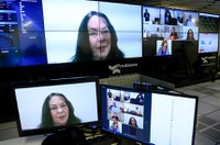 Rose propõe Revalida emergencial para elevar número de médicos